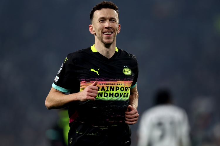 kaiyun-埃因霍温主帅：佩里西奇会留在球队，他和国米的传闻？这不会发生